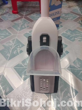 Mandoline vegetable cutter and slicer